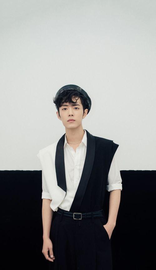 娱乐圈爆料王子,王子恋情曝光，神秘女友身份引热议